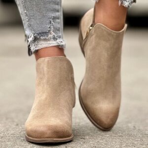 Casualowe botki na obcasie ERMANO BEIGE skóra naturalna