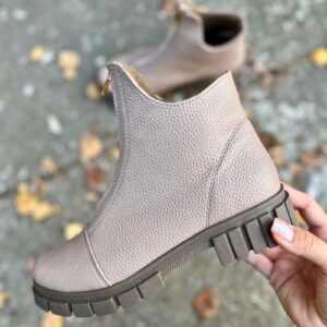 Ultralekkie botki ARTEMIA taupe grain polska produkcja - obrazek 2