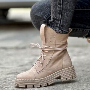 Ultralekkie botki na traperkowej podeszwie MAKANDA beige skóra naturalna