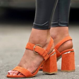 Wygodne sandałki na słupku JANET ORANGE - obrazek 2