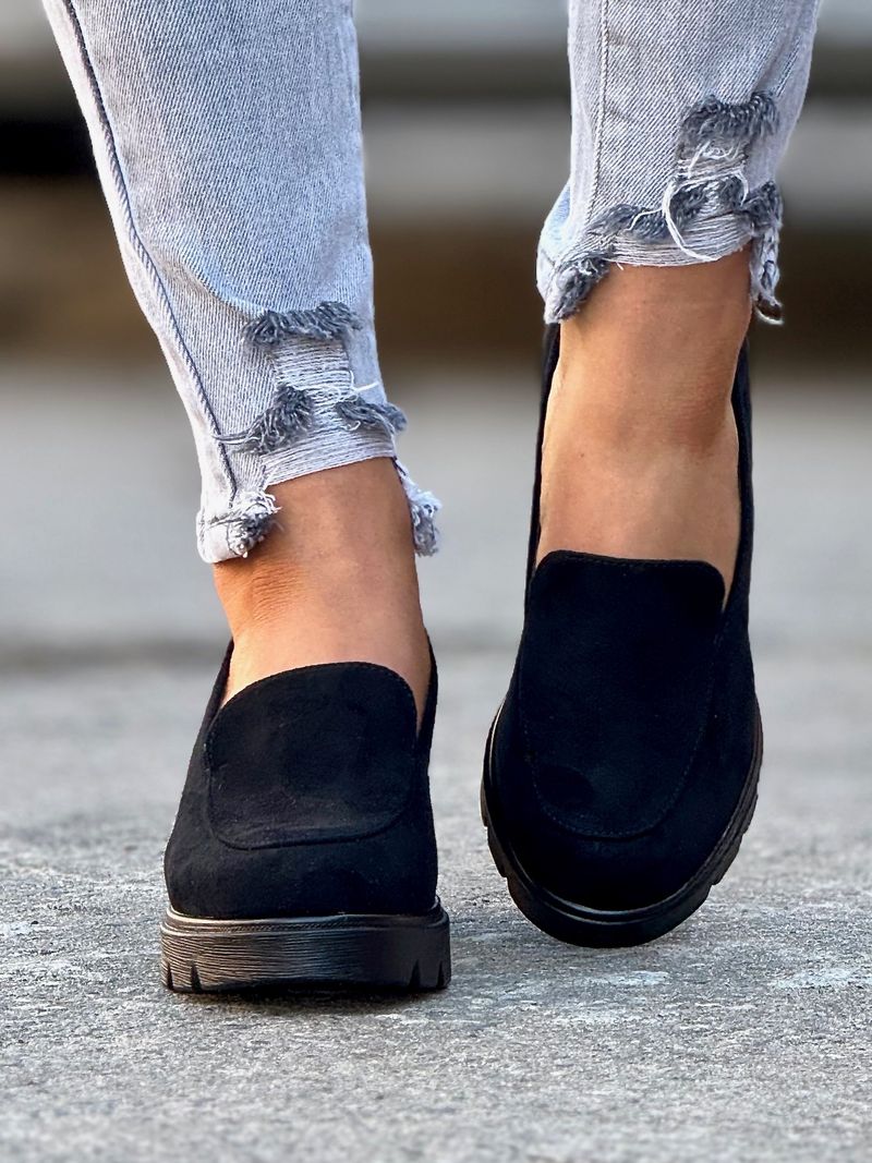 Zgrabne półbuty na obcasie PINA COLADA BLACK