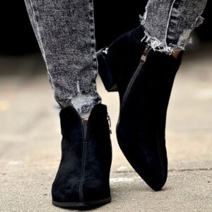 Zgrabne botki na obcasie VELVETTI BLACK skóra naturalna - obrazek 3