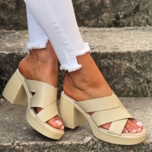 Lekkie klapki na obcasie KAZADII TULUM BEIGE skóra naturalna