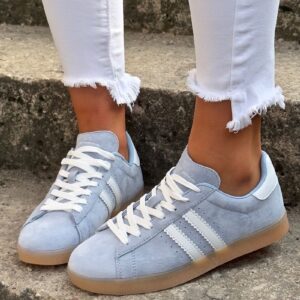 Modne lekkie trampki CHELSEA BABY BLUE skóra naturalna