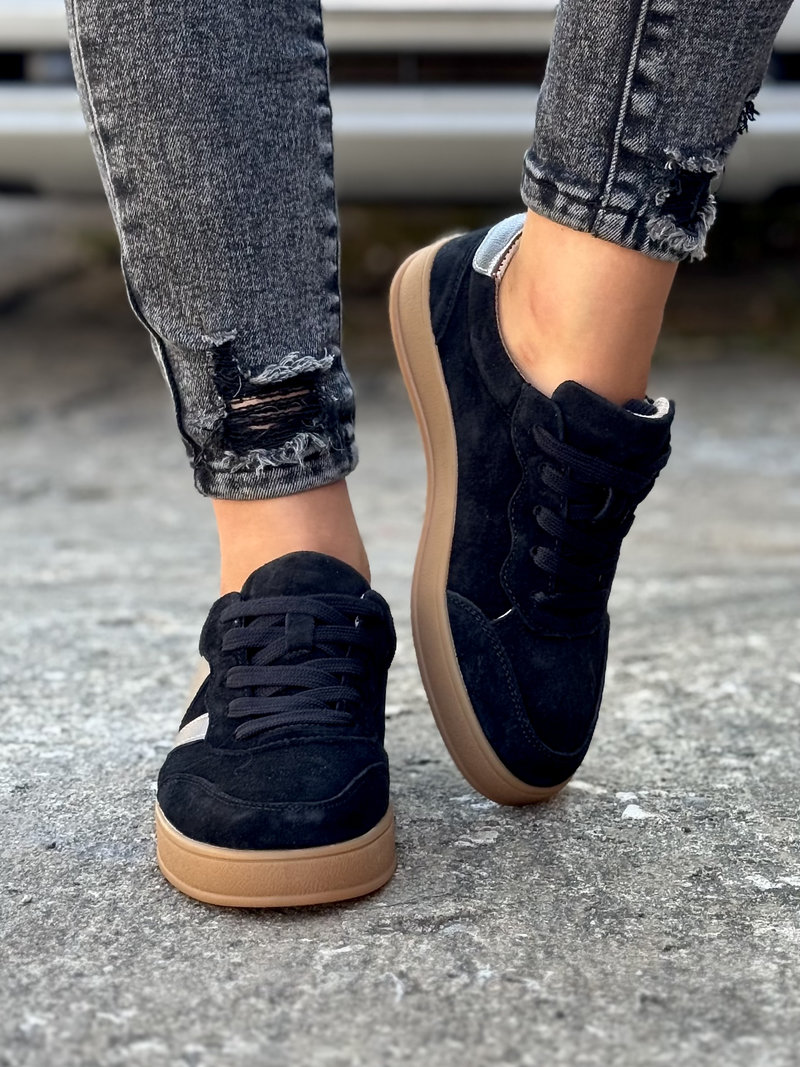 Lekkie trampki MESENA BLACK skóra naturalna