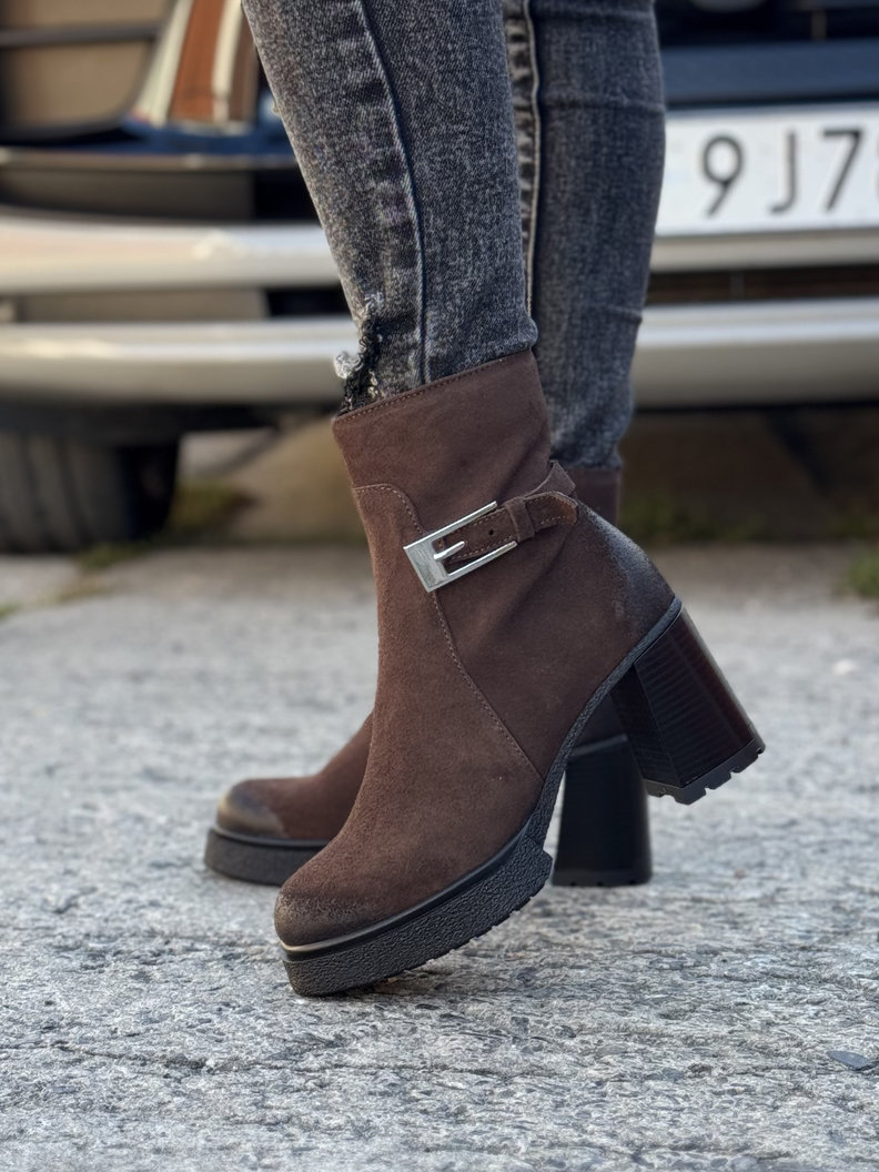 Botki KAZADII VENEZA CZEKOLADA na obcasie skóra naturalna - obrazek 4