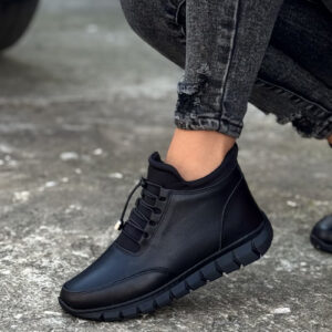 Lekkie botki RIVIERA ALL BLACK skóra naturalna