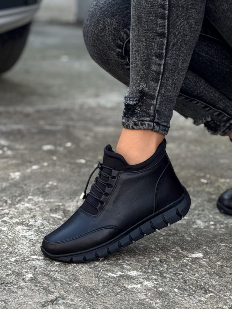Lekkie botki RIVIERA ALL BLACK skóra naturalna - obrazek 5