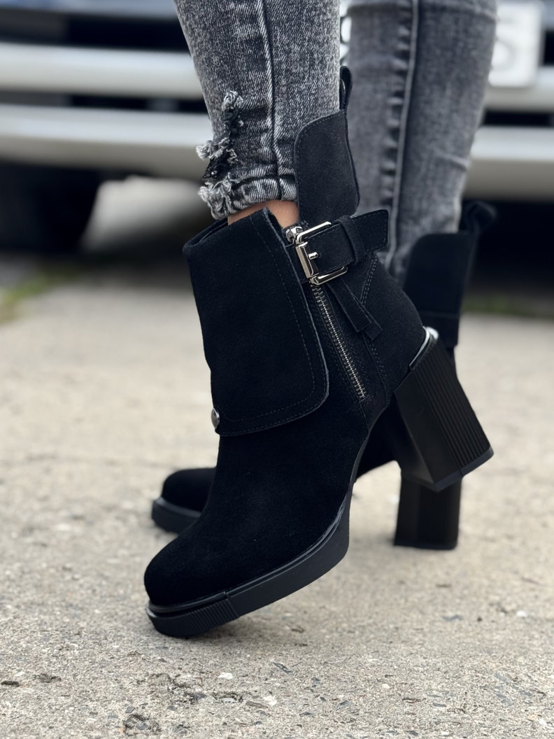 Zgrabne botki CLASSY FOLD BLACK skóra naturalna - obrazek 4