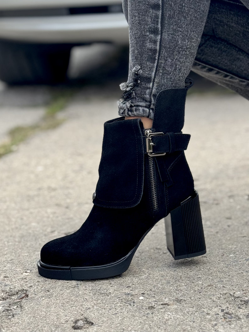 Zgrabne botki CLASSY FOLD BLACK skóra naturalna - obrazek 5