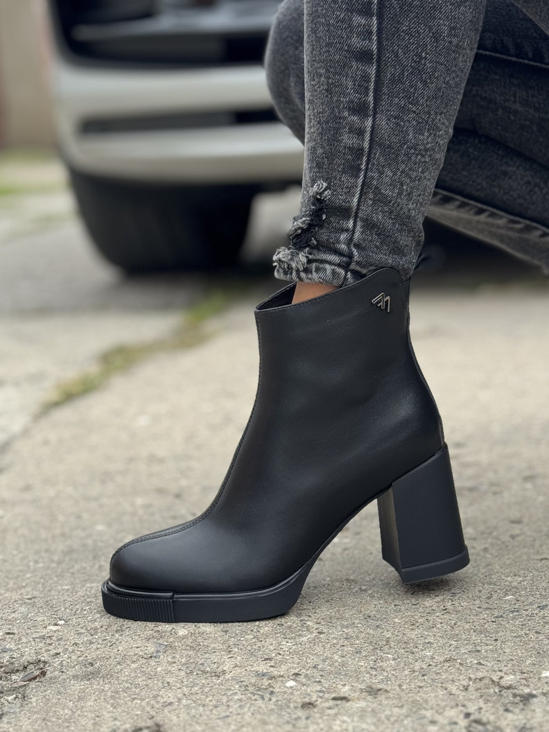 Zgrabne botki ELEGANCE black na obcasie skóra naturalna - obrazek 6