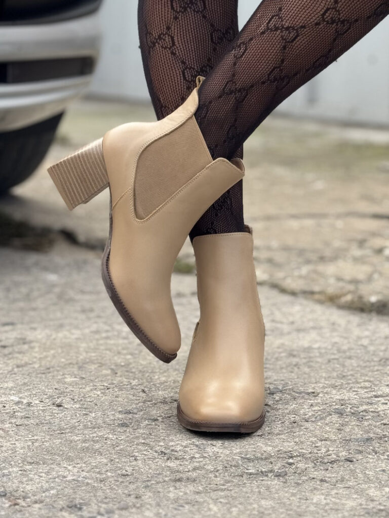 Zgrabne botki KAZADII FIRENZE BEIGE na obcasie skóra naturalna lico - obrazek 5