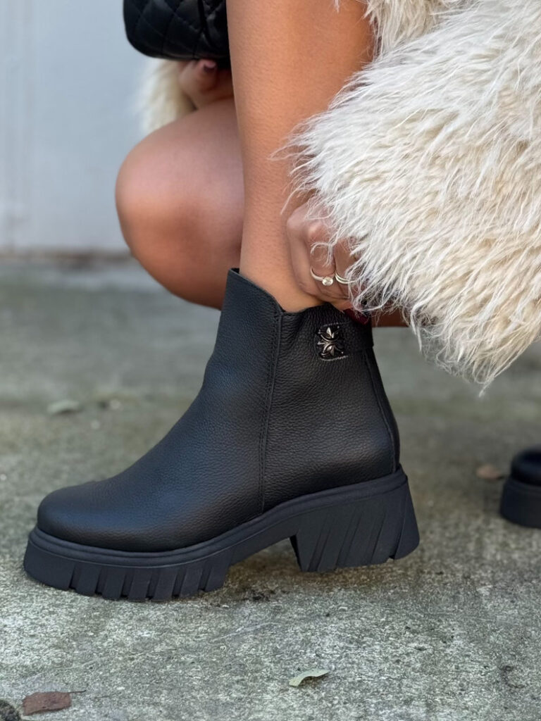 Botki KAZADII TIFFANY BLACK GRAIN skóra naturalna - obrazek 5