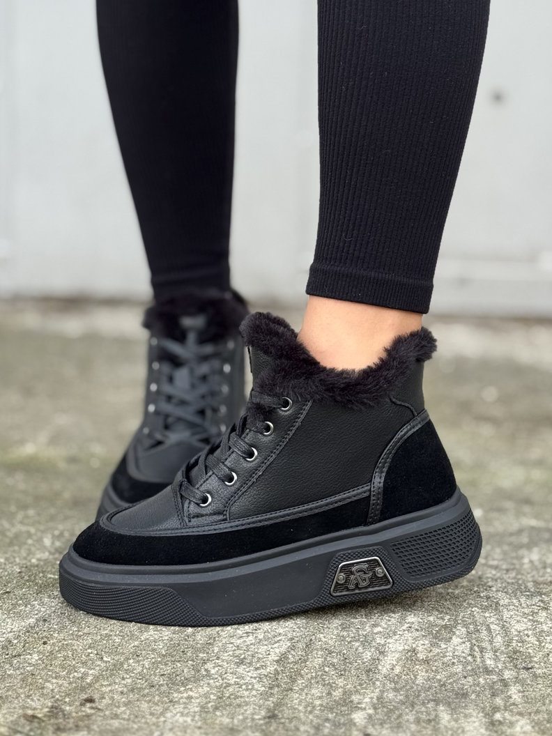 Lekkie botki NORD BLACK skóra naturalna