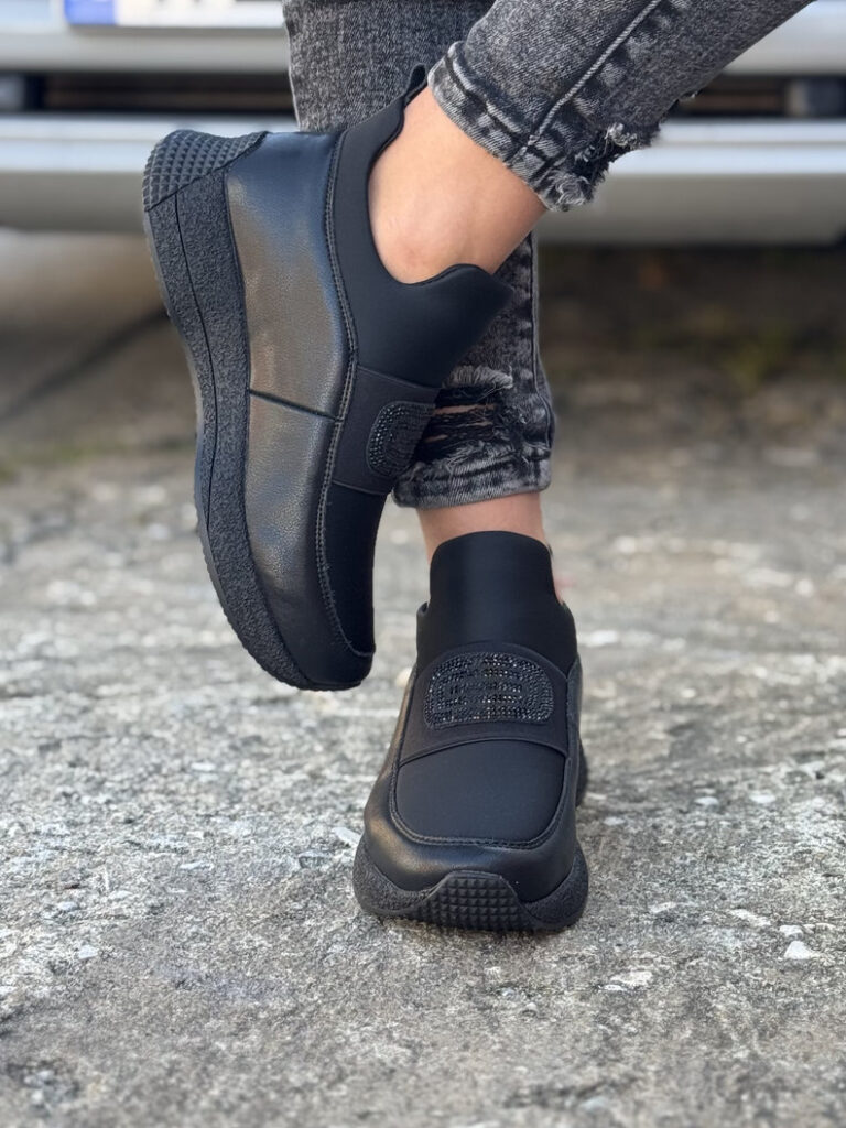 Sportowe botki ENIGMA ALL BLACK skóra naturalna - obrazek 6