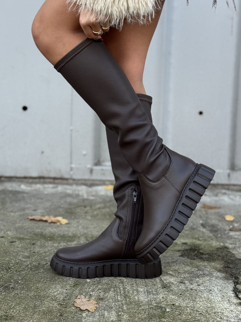 Stylowe kozaki KAZADII MIRELLA CHOCO GRAIN ze streczem skóra naturalna - obrazek 8