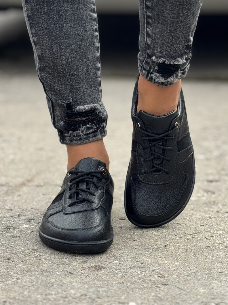 TRAMPKI KAZADII BAREFOOT GROUNDIES BLACK skóra naturalna - obrazek 4