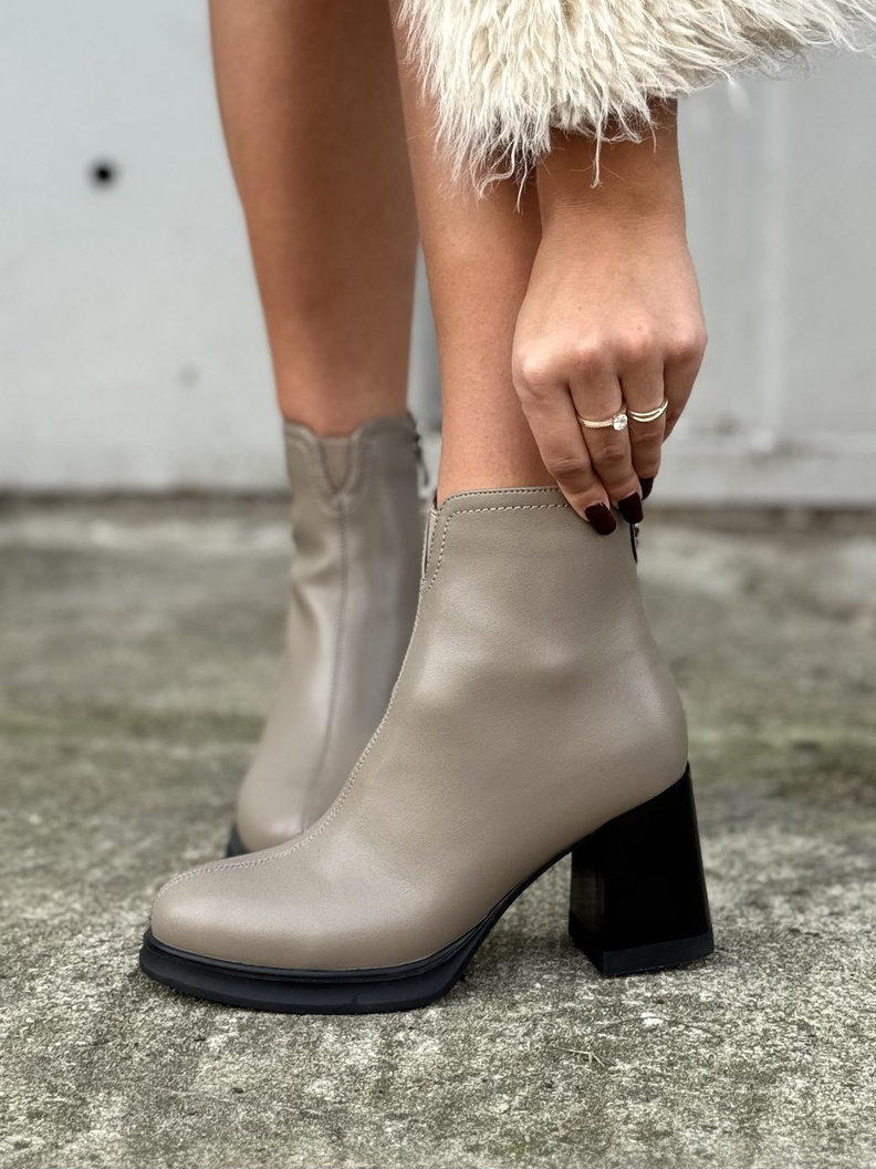 Zgrabne botki NAPOLI BEIGE na obcasie skóra naturalna - obrazek 7