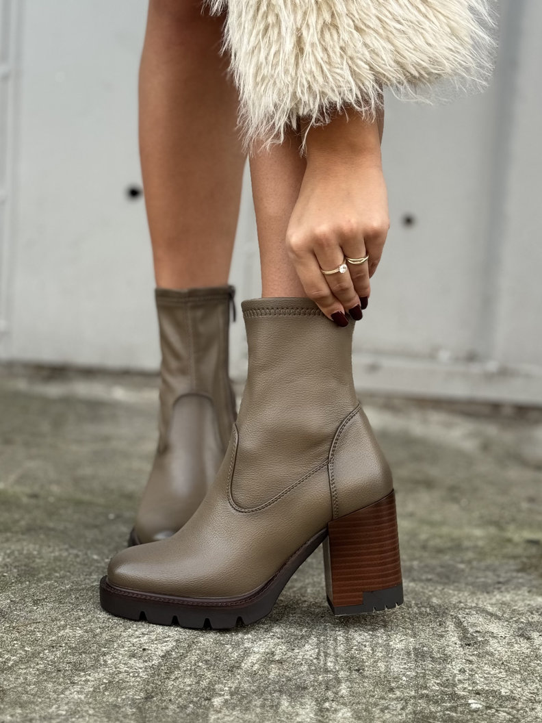 Zgrabne botki RIGA TAUPE na obcasie skóra naturalna - obrazek 8