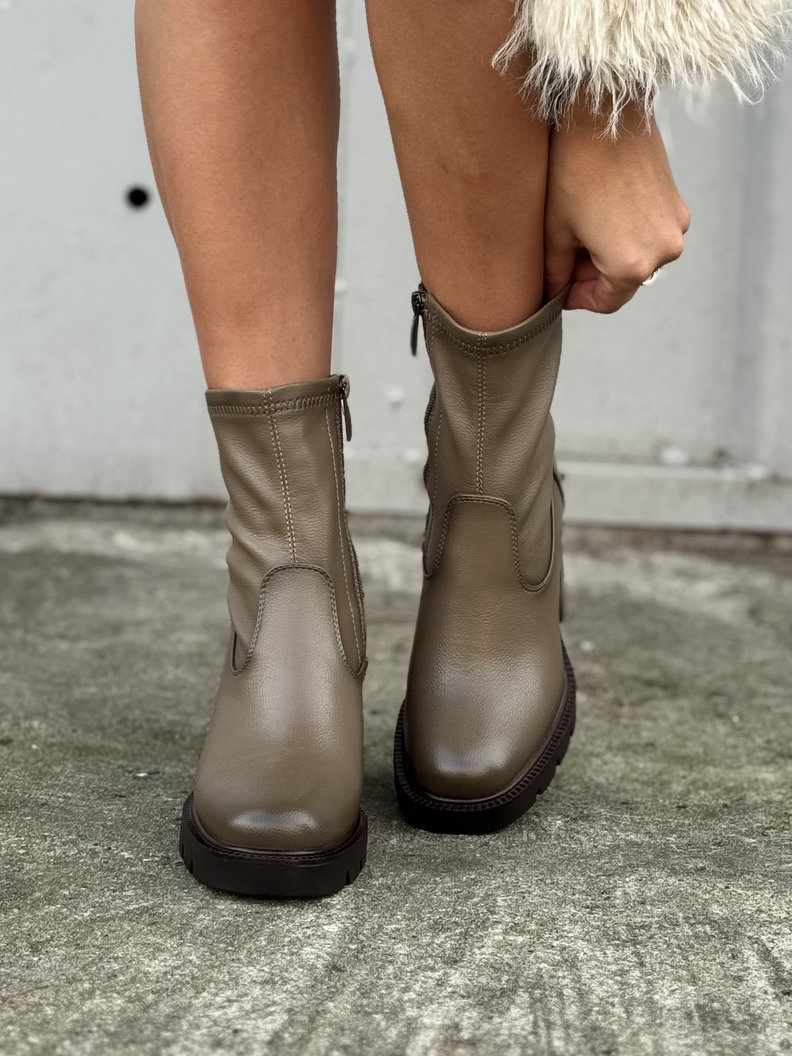 Zgrabne botki RIGA TAUPE na obcasie skóra naturalna - obrazek 3