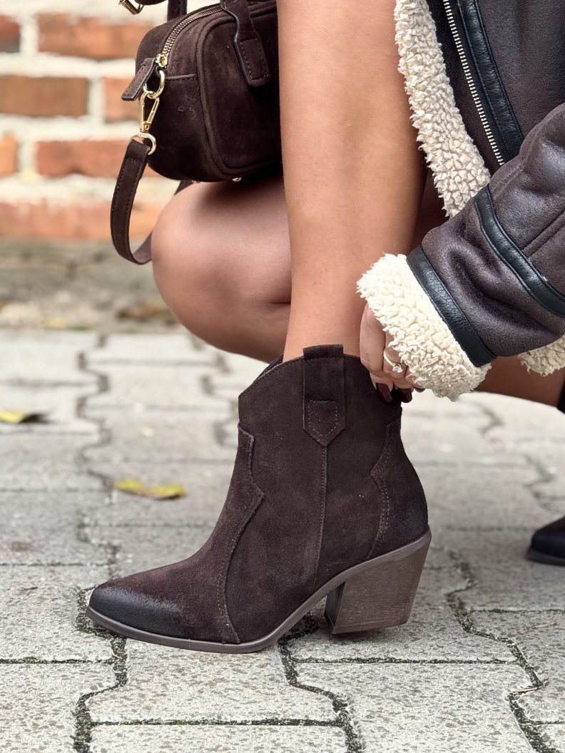 Zgrabne botki kowbojki KAZADII ALAIA CHOCO skóra naturalna