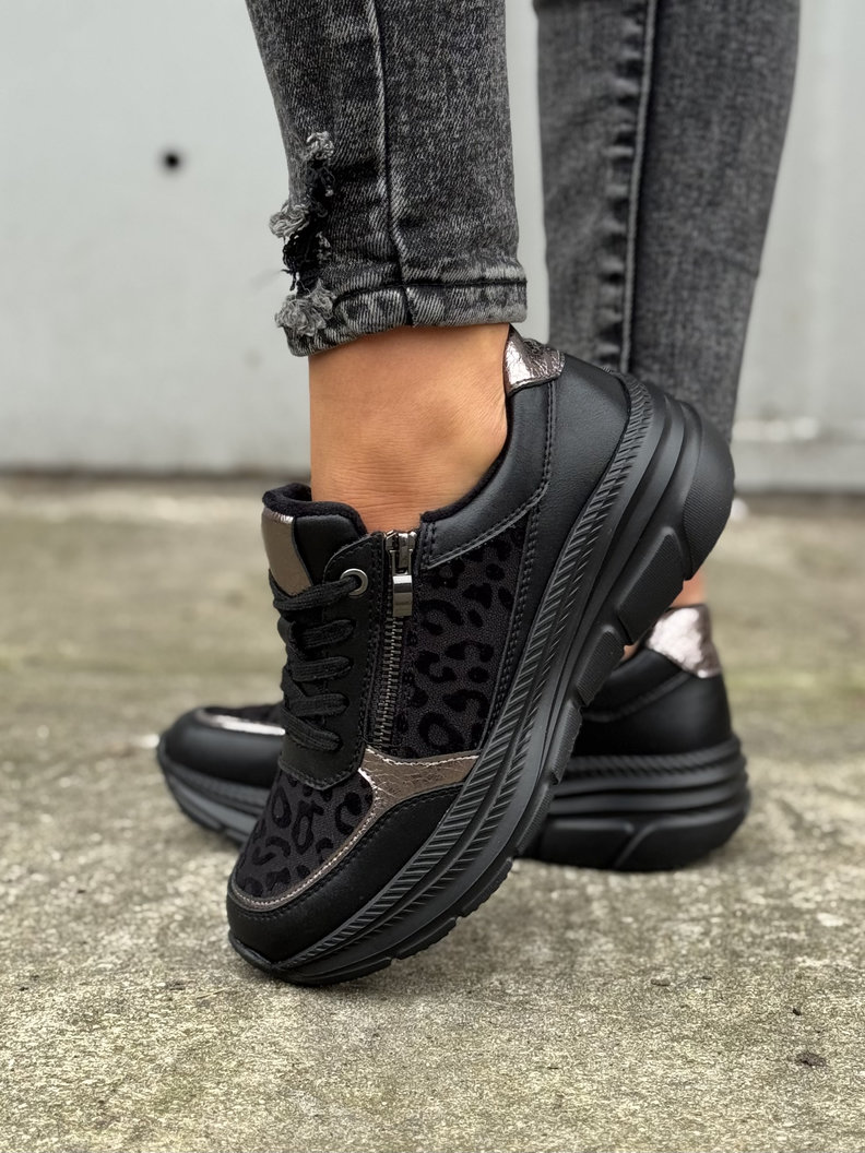 Lekkie jak piórko sneakersy WILD MOON BLACK skóra naturalna - obrazek 6