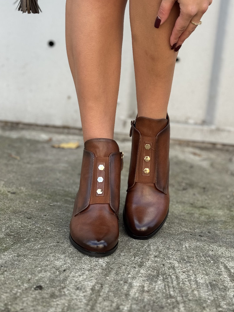 Stylowe botki DENVER BROWN na obcasie - obrazek 4