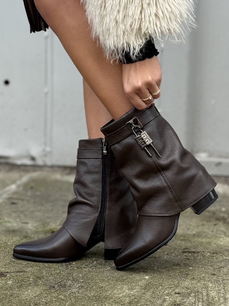 Zgrabne botki KAZADII ARIZONA CHOCO na obcasie skóra naturalna - obrazek 5