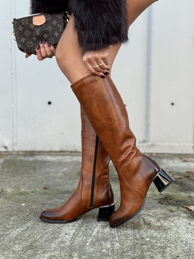 Zgrabne botki KAZADII MONTE CARLO BRĄZ na obcasie skóra naturalna - obrazek 6