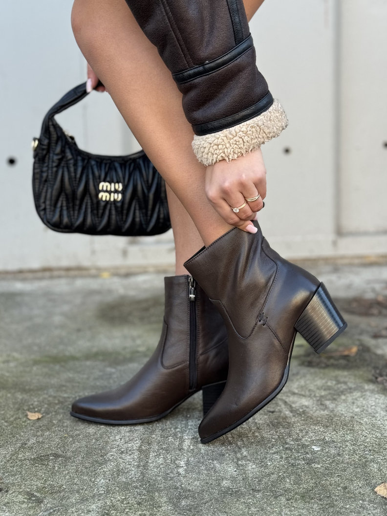 Zgrabne botki kowbojki KAZADII WESTLINE CHOCO LEATHER skóra naturalna - obrazek 6