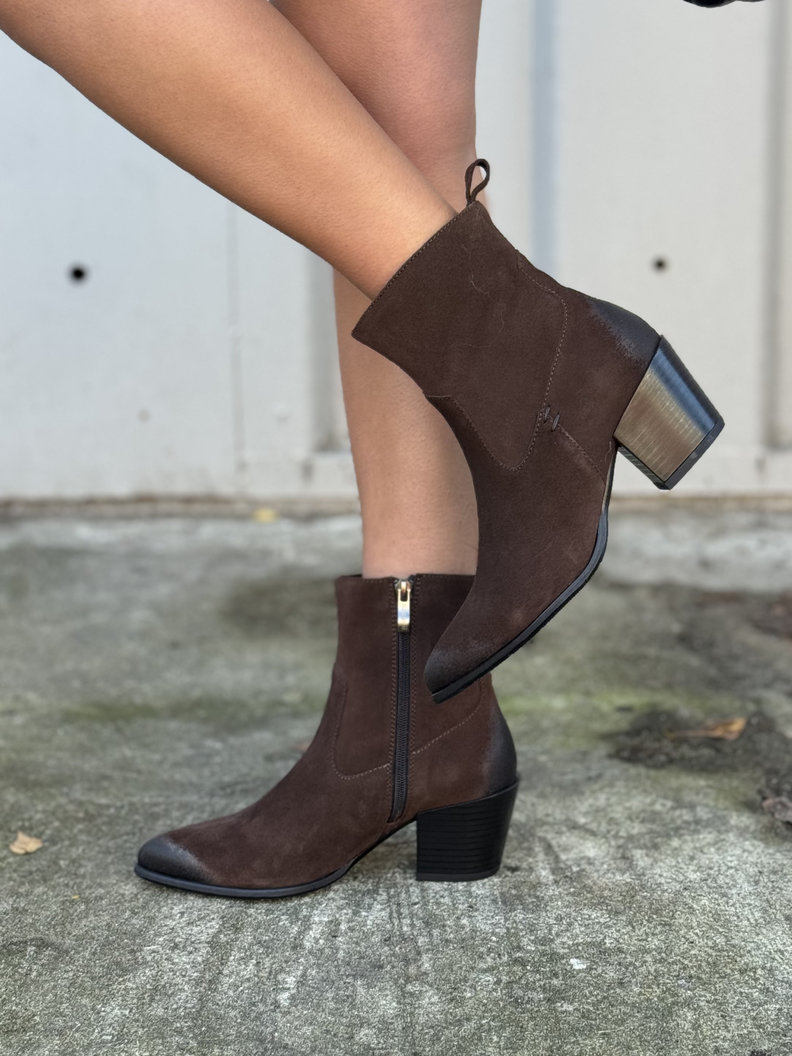 Zgrabne botki kowbojki KAZADII WESTLINE CHOCO SUEDE skóra naturalna - obrazek 8