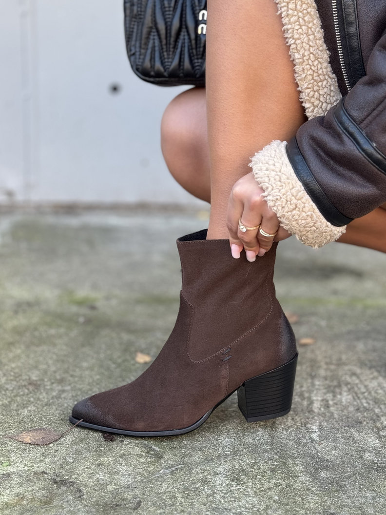 Zgrabne botki kowbojki KAZADII WESTLINE CHOCO SUEDE skóra naturalna - obrazek 5