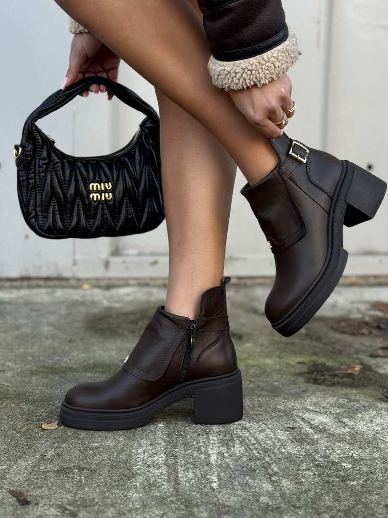 Zgrabniutkie botki KAZADII CANNES CHOCO skóra naturalna lico - obrazek 7