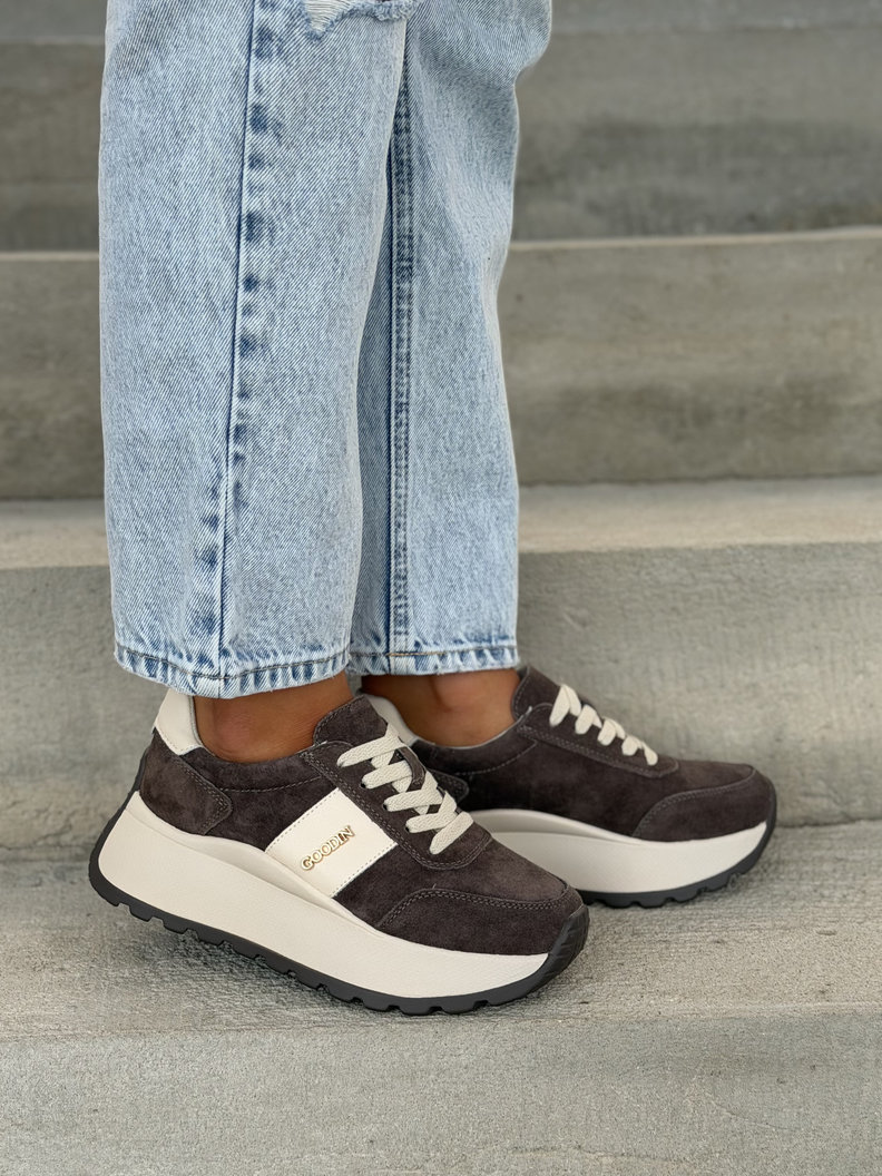 Lekkie jak piórko sneakersy SAVIA CHOCO na wyższej podeszwie skóra naturalna - obrazek 3