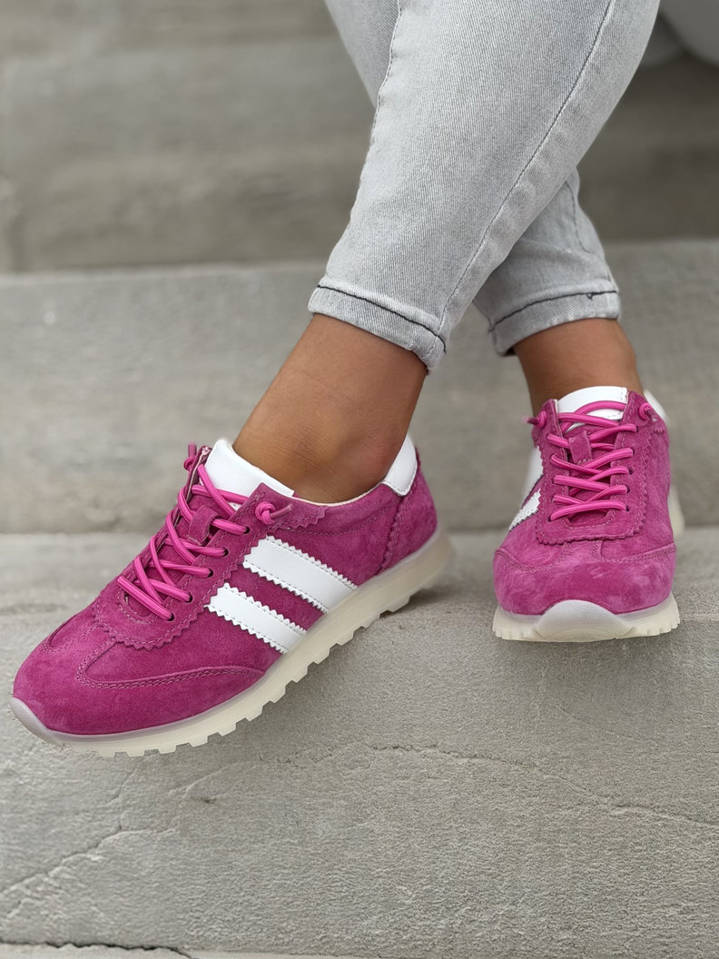 Lekkie sneakersy damskie RIVA fuksjowo białe ze skóry naturalnej