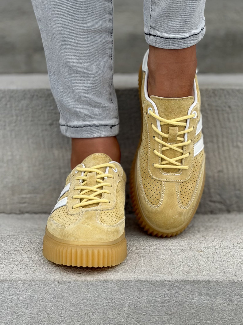 Wygodne trampki SUMMER WALK YELLOW na wyższej podeszwie ze skóry naturalnej - obrazek 5