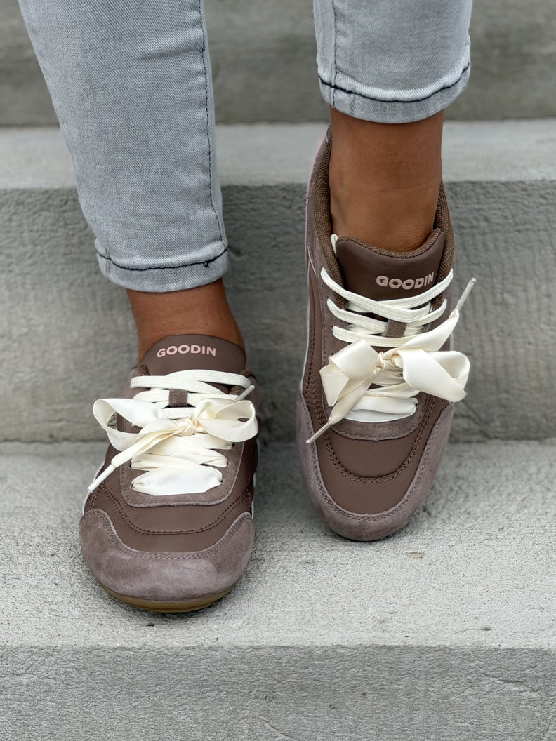 Sportowe buty MIA BROWN z kokardą skóra naturalna - obrazek 3