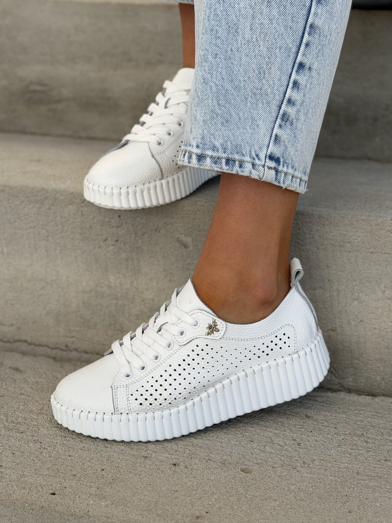 Ażurowe trampki VIOLINA WHITE skóra naturalna - obrazek 3