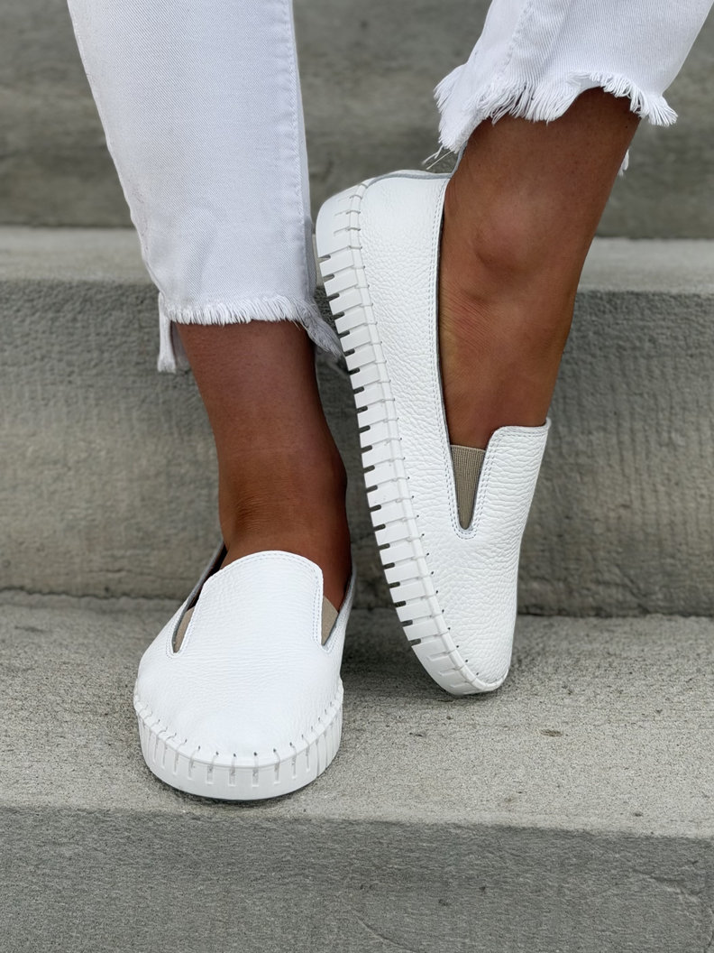 LEKKIE SLIP'ONY KAZADII CALIOS WHITE skóra naturalna - obrazek 4