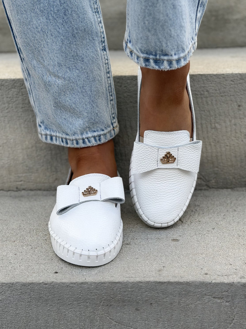 LEKKIE SLIP'ONY KAZADII SOFTIA WHITE KOKARDA skóra naturalna - obrazek 3