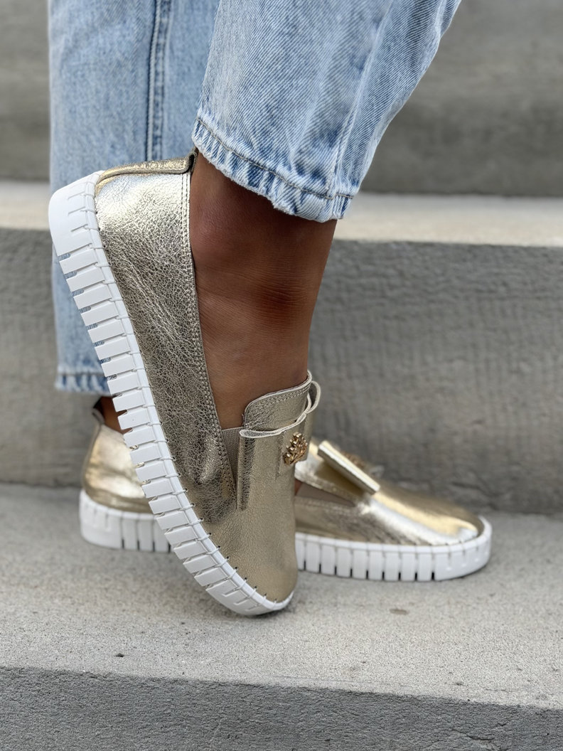 LEKKIE SLIP'ONY KAZADII SOFTIA GOLD KOKARDA skóra naturalna - obrazek 8