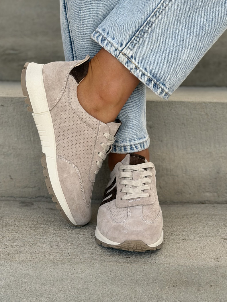 MEGA LEKKIE SNEAKERSY CONTE BEIGE skóra naturalna - obrazek 6