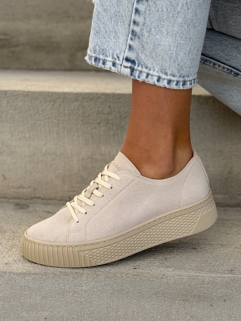 Minimalistyczne trampki KAZADII MILAGRO BEIGE SUEDE skóra naturalna