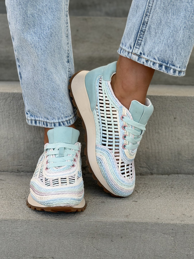 Sneakersy LANZAROTE BLUE ażurowe na wyższej podeszwie - obrazek 7
