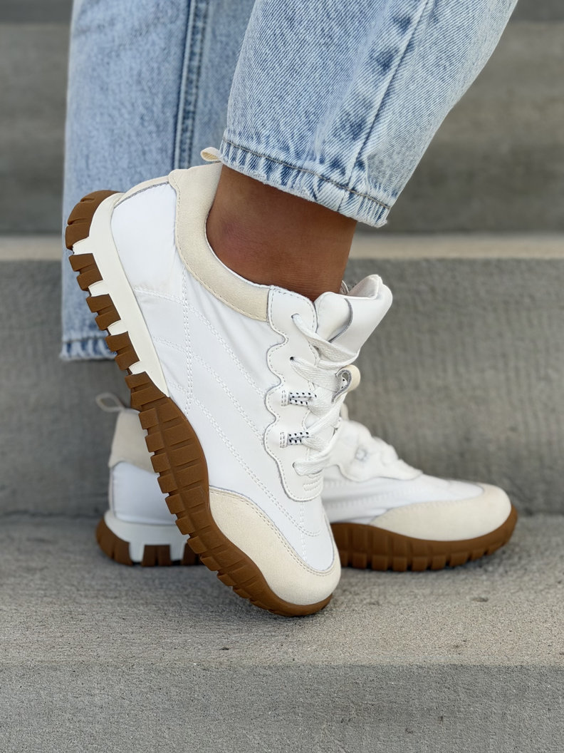 Sneakersy MADEIRA WHITE lekkie jak piórko