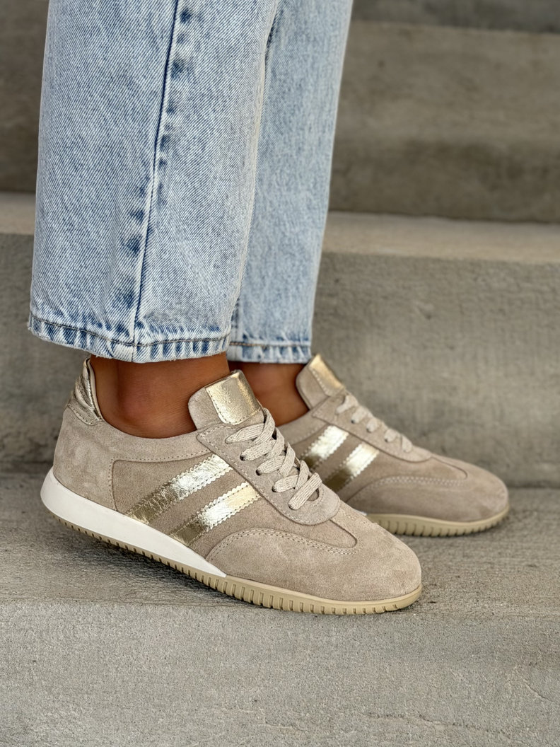 TRAMPKI FABIENE BEIGE skóra naturalna
