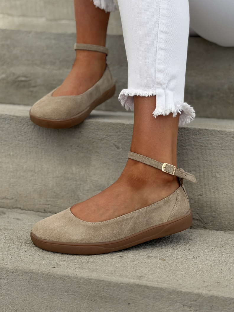 Baleriny KAZADII BAREFOOT NOELLE BEIGE z paskiem skóra naturalna