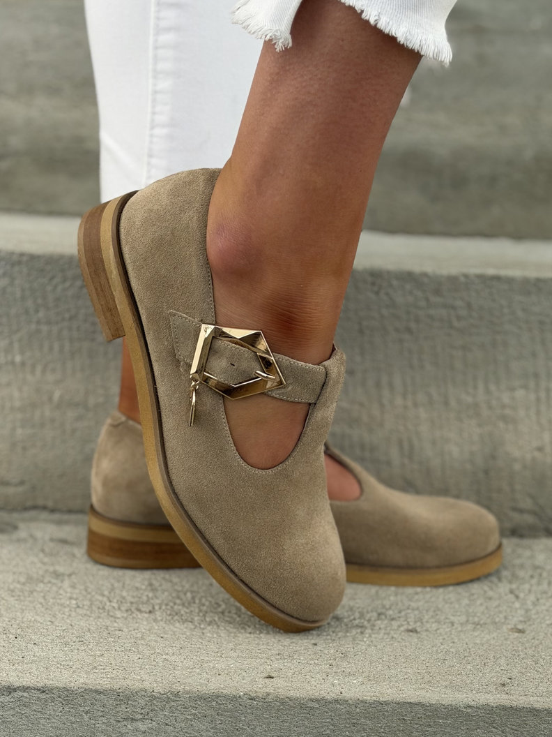 Zamszowe półbuty KAZADII ROSVELIA BEIGE skóra naturalna - obrazek 7