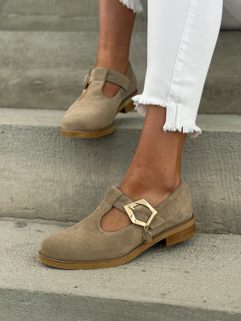 Zamszowe półbuty KAZADII ROSVELIA BEIGE skóra naturalna - obrazek 4