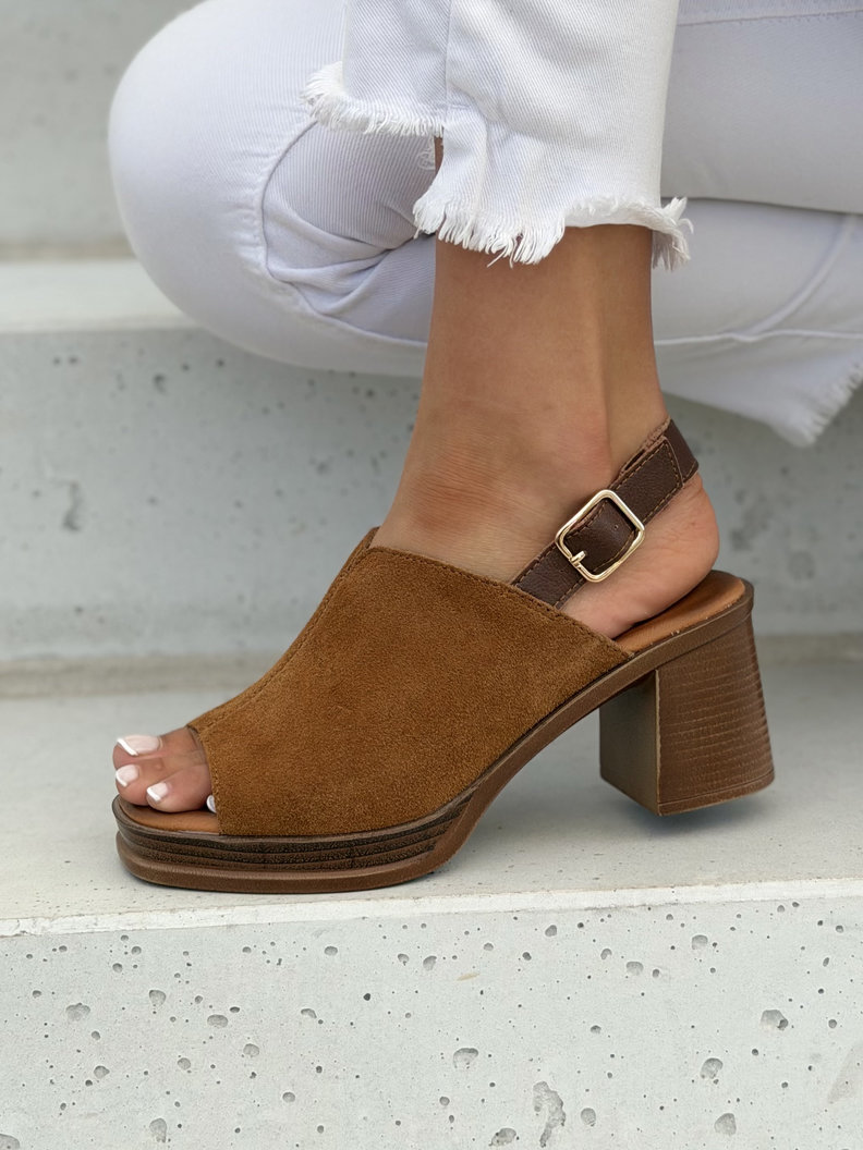 Sandały damskie skórzane na słupku 6 cm platforma ISADORA camel brąz